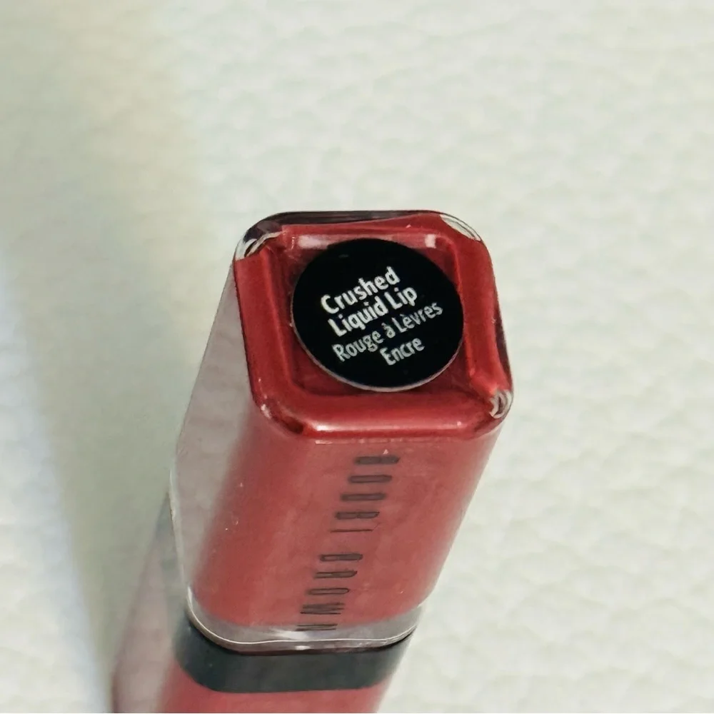 Bobbi Brown Crushed Liquid Lip color in Smoothie Move shade (2 ml) travel size